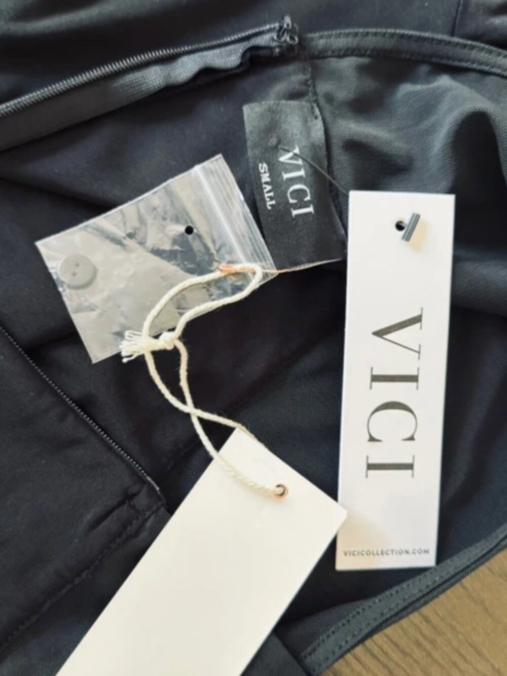 Brand New VICI Nayla Mesh Inlay Fishtail Maxi Dress - Picture 6 of 10